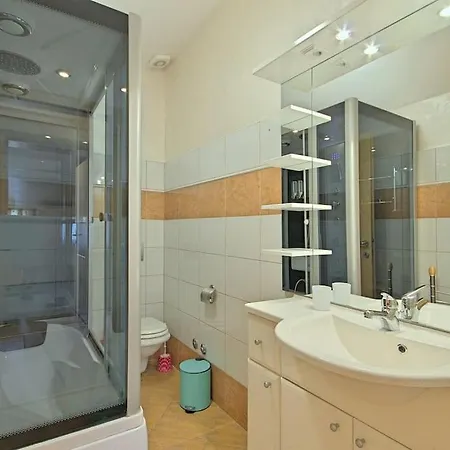 Teo By Briskva Appartement