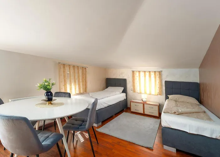 Teo By Briskva Apartment Poreč