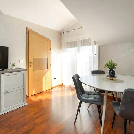 Teo By Briskva * Porec