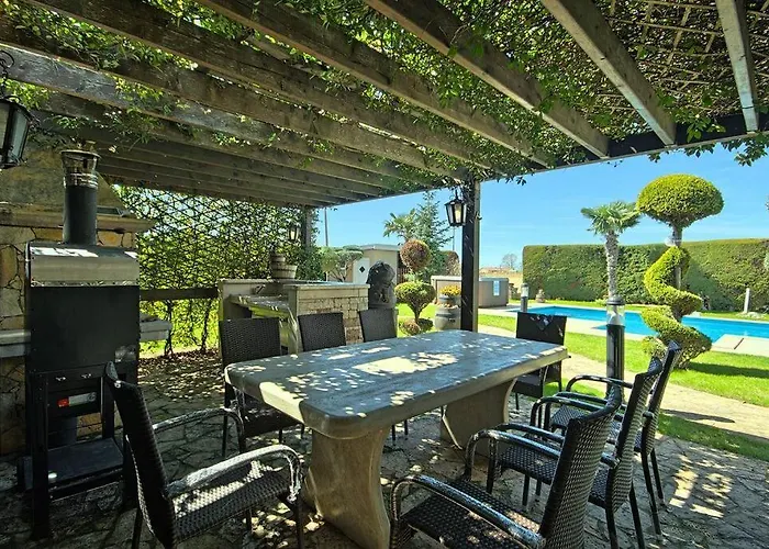 Teo By Briskva Апартаменти