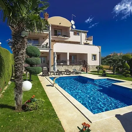 Appartement Teo By Briskva